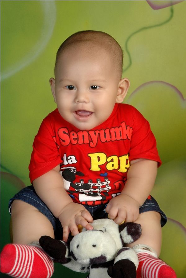 Yashopan Adiwangsa Munggaran, 11 Bulan, Lelaki