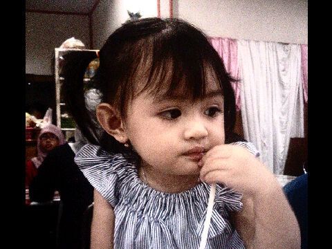 Aluna Mayla Luthfina, 2,4 Tahun, Perempuan