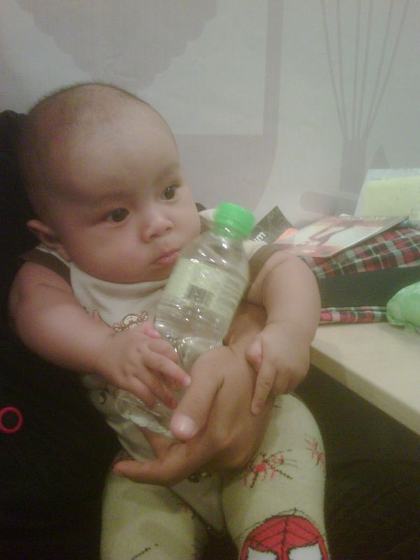 Ahmad Fathier Noval, 5 Bulan, Lelaki