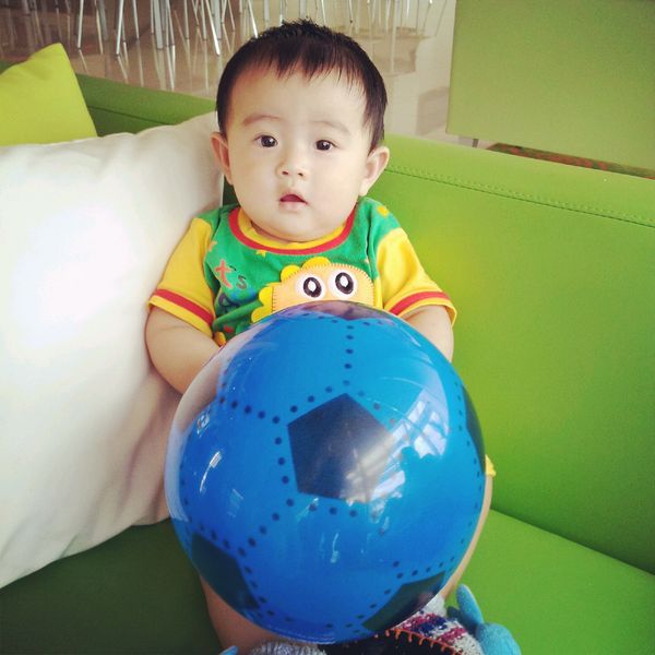 Samuel Jaden Charveli, 7 Bulan, Lelaki