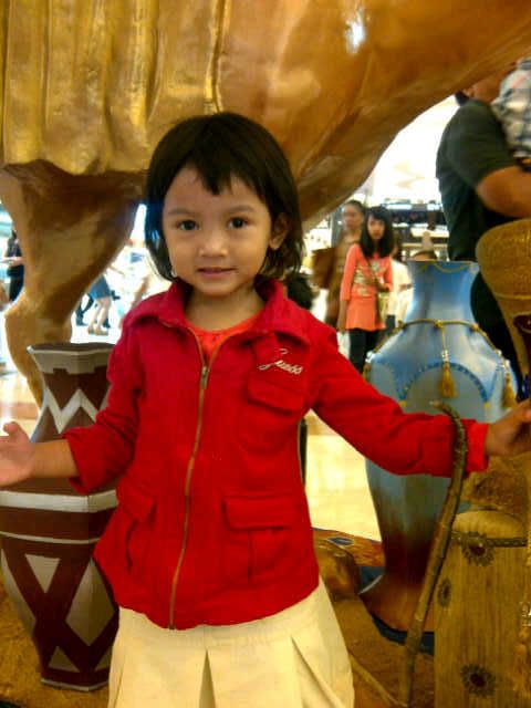 Naura Risma Fakhira, 2,9 Tahun, Perempuan