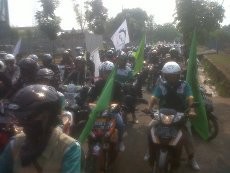 Siap-siap Aksi ke Jakarta 3 Oktober, Ribuan Buruh di Bogor Konvoi