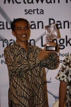 Jokowi Ajukan Pengunduran Diri ke DPRD Surakarta