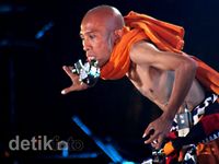 Aksi Memukau di  Solo International Performing Arts