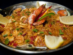 Deliciose Espanola Digelar Mulai Hari Ini