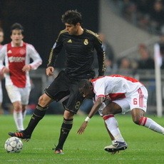 Amsterdam Arena Ramah untuk Los Merengues