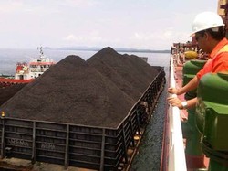 Medco Jual 38 Ribu Ton Batubara Perdana ke China