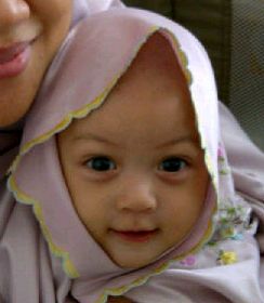 Almeera Kinarian Radius, 8 Bulan, Perempuan