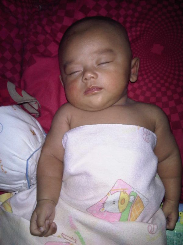 Wiradhana Gunadi Kusumah, 5 Bulan, Lelaki