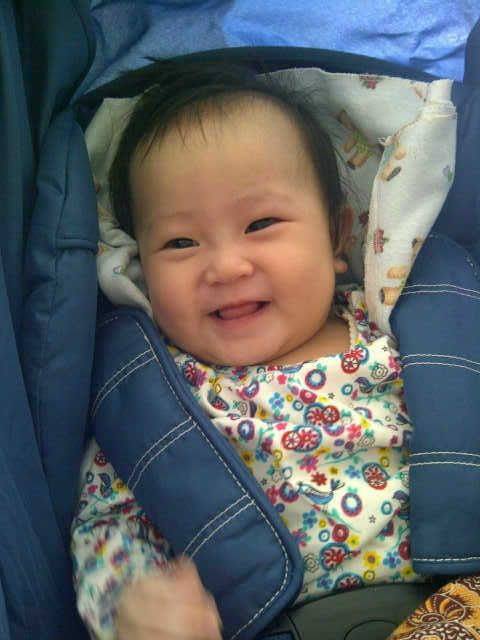 Caroline Anastasia Lukito, 7 Bulan, Perempuan