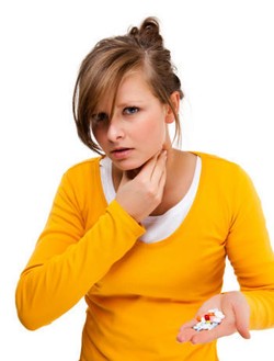 4 Cara Atasi Sakit Tenggorokan Secara Alami