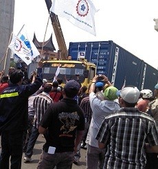 Demo Buruh Tak Ganggu Operasional Pelabuhan Tanjung Priok