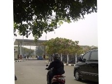  Aksi Buruh Belum Mulai, Lalin Menuju Bandara Soekarno-Hatta Lancar