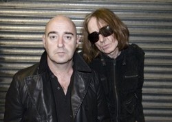 Mantan Gitaris Oasis Akan Rilis Album Band Barunya