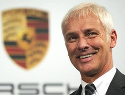 Bos Porsche Jadi Bintang Eropa 2012