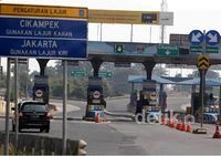 Demo Buruh Belum Ganggu Lalin di Tol Cikampek