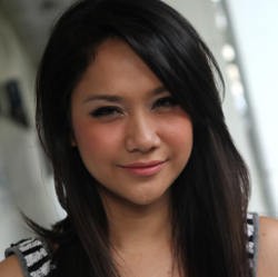 Susah Turunkan Berat Badan, BCL Tunda Tambah Momongan