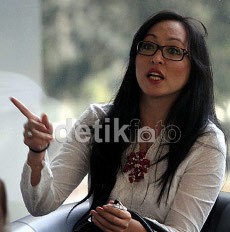 Yulianis dan Oktarina Furi akan Bersaksi di Sidang Angie