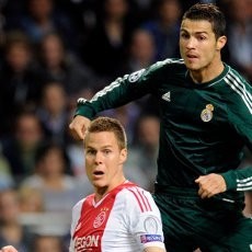 Moisander, Pemain Ajax Pertama yang Jebol Gawang Madrid di Era Mourinho