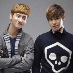 TVXQ Iri pada Lagu Replay SHINee