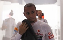 McLaren Sempat Tawari Hamilton Gaji Selangit