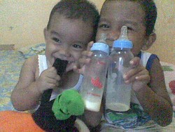 Teman Baik Untuk Si Botol Susu