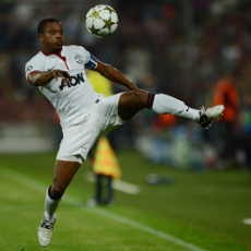 Evra Tak Mau Bencana di Newcastle Terulang