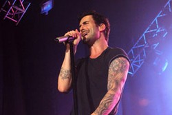 Maroon 5 Sukses Mengharu Biru Jakarta Untuk Kedua Kalinya