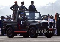 Presiden SBY Pimpin Upacara HUT ke-67 TNI