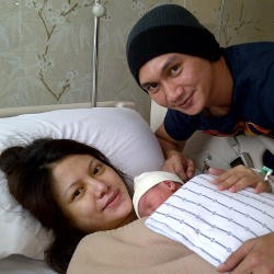 Mimpi Anji Ultah Bareng Anak Akhirnya Terwujud