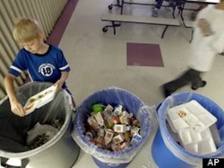 Sekolah di Florida Pasang Kamera Pemantau Sisa Makanan