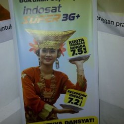 Indosat Rayu BlackBerry cs Dukung 3G 900