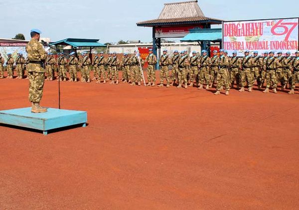 Perayaan HUT ke-67 TNI di Hutan Kongo