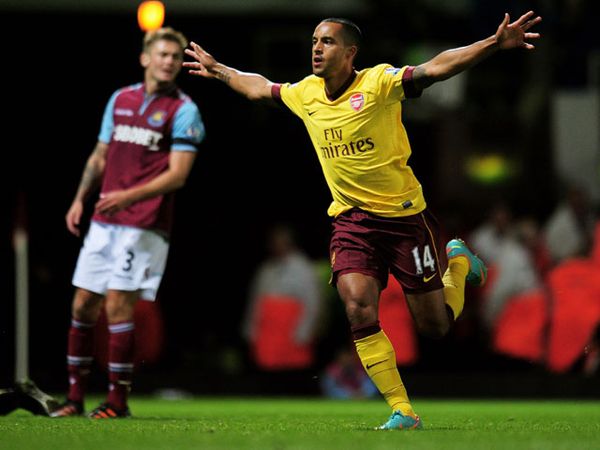 Arsenal Tundukkan West Ham 3-1
