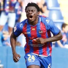 Obafemi Martins Beri Kemenangan untuk Levante atas Valencia