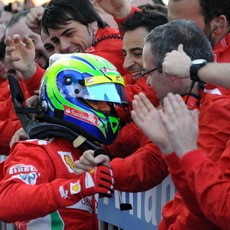 Podium Penting untuk Massa