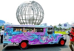 Lucunya! 50 Angkot Jeepney Dilukis Warna-warni di Filipina