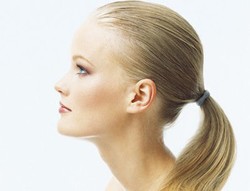 6 Trik Menata Rambut Dengan Cepat di Pagi Hari