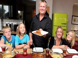 Wouw, Keluarga Inggris Ini Makan Menu India Tiap Hari!