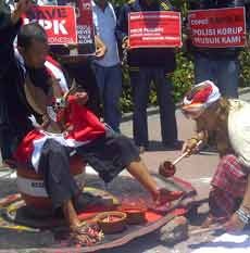 Elemen Masyarakat Jatim Desak Pemerintah Tegas Tangani KPK vs Polri