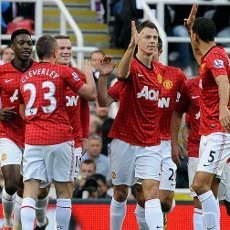 MU Menang di Tempat Sulit