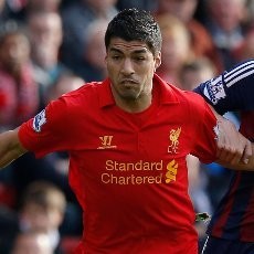 Suarez Dituding Diving, Rodgers: Saya Tak Lihat Kejadiannya