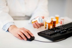 Obat Kuat dan Obat Pelangsing Ilegal Paling Banyak Dijual Secara Online