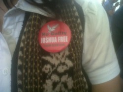 Pin No Guilty Joshua Free di Sidang Geng Motor Pembunuhan Kelasi Arifin