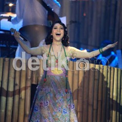 Meriahnya Konser HUT Global TV ke-10