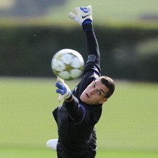 Fokus Bermain, Mannone Belum Pikirkan Masa Depan