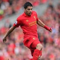 Suarez Terlalu Mudah Jatuh