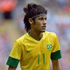 Ibra dan Paris Bikin Neymar Tertarik PSG