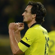 Dortmund Kehilangan Hummels & Blaszczykowski Beberapa Pekan