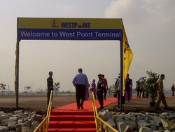 BUMN China Bangun Kilang di Pulau Janda Berhias